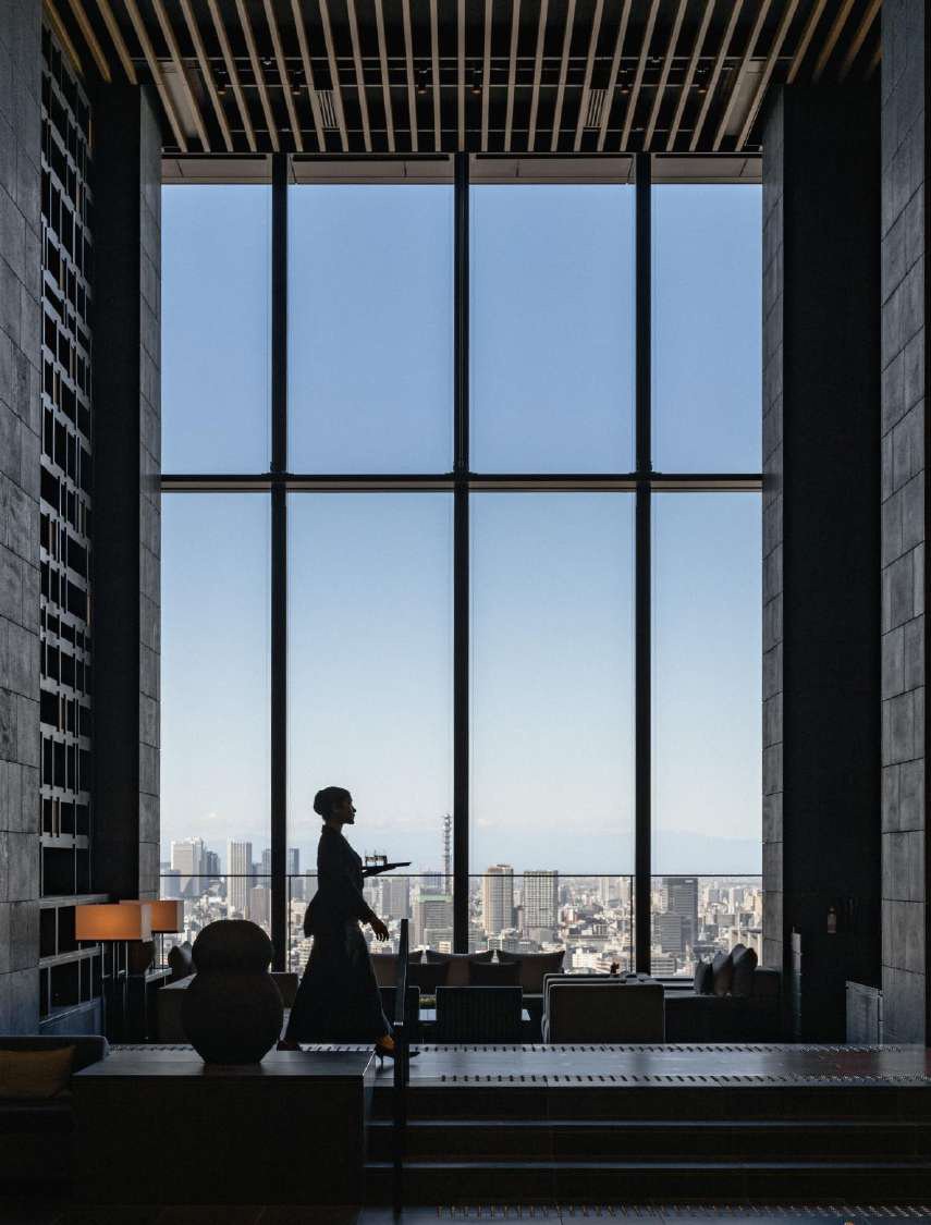 DLF Privana North - Slide 3