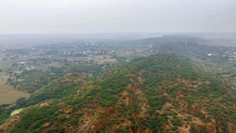 DLF Privana South